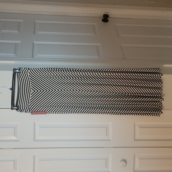 MERONA Chevron black & white maxi skirt NWT - Picture 2 of 7